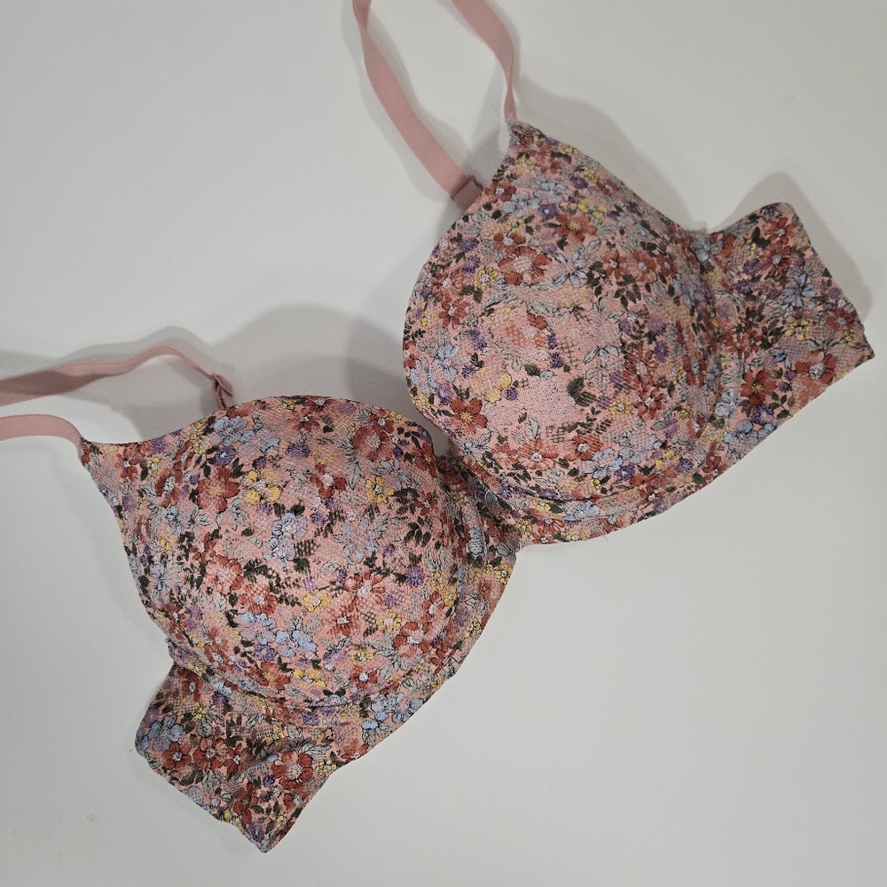 No Boundaries super cute colorful floral bra